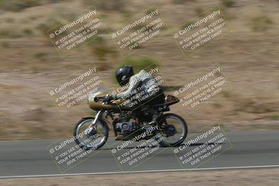 media/Apr-20-2025-AHRMA (Sun) [[393a79c373]]/Race/Group 12 early race/Turn 4b/